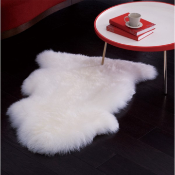Henan Prosper Sheepskin Ivory Single Rug 15121-42"x26"